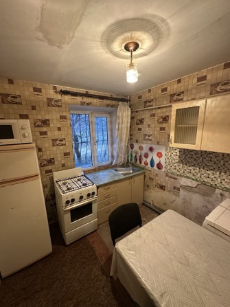 Продам 2к кв. Молодежный - фото 1
