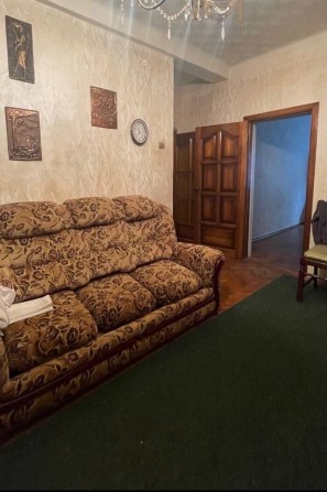 Продаж 2-к квартири вул Сергія Берегового 18 - фото 1