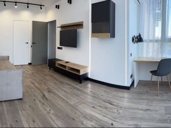 Продаж 1-к квартири вул. Івана Виговського 10к Київ