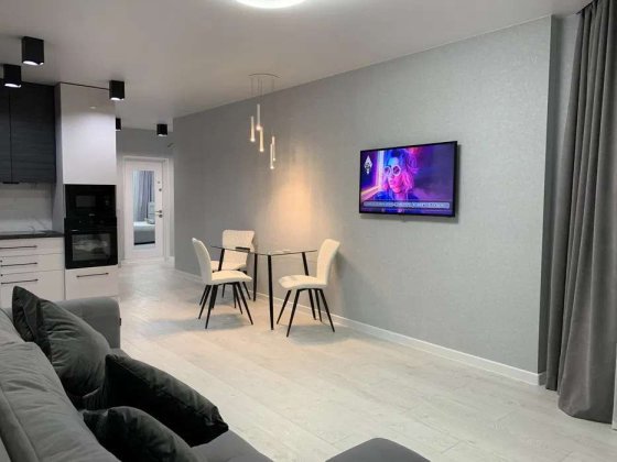 Продаж 1-кімнатної квартири на Харківському шосе 19б, ЖК Мега-сіті Київ