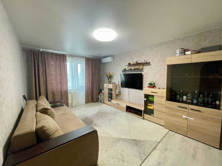 Київський Шлях 2/4, 2-кім. квартира 52 м², зупинка Авіаторів - фото 1