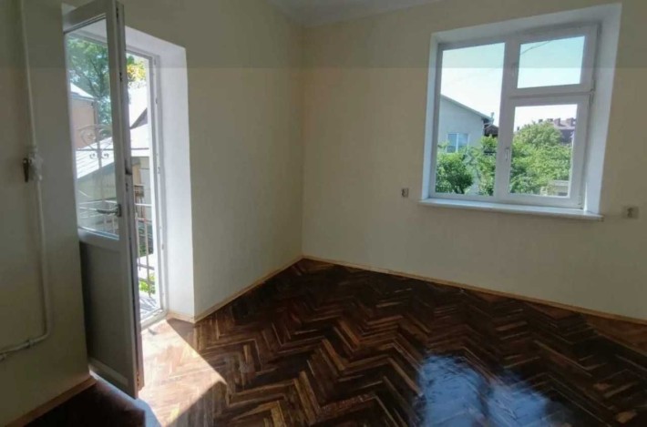 Продаж 3-х кімнатної квартири в Центрі. Ремонт. Комбіноване опалення. - фото 1