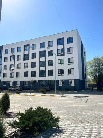 Квартира у зданому будинку навпроти парка. Газове опалення - фото 1