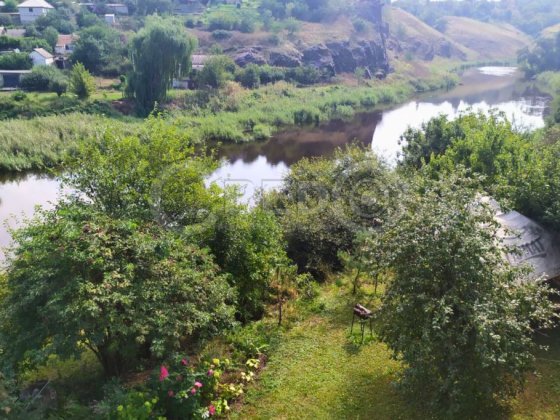 Продаж будинку у казковій місцині Центр-Міського району "Скелі МОДРУ" Кривий Ріг