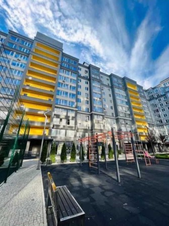 Продам простору 2 кімнатну квартиру в ЖК Міленіум Стейт. - фото 1