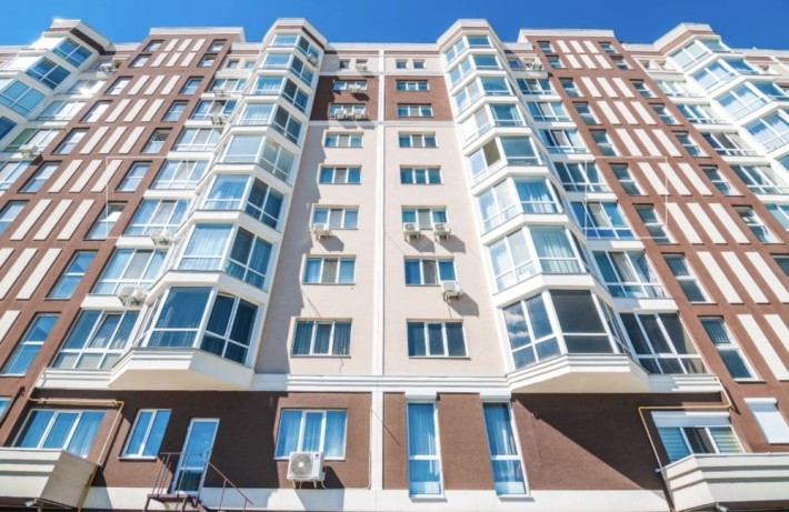 Продажа двух комнатной квартиры в центре Ирпеня с ремонтом. - фото 1