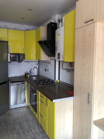 Ірпінь продаж 1 кім. кв. з ремонтом та меблями - фото 1