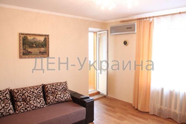 2 кімнатна квартира 52 кв.м на вул. Головатого 3 - фото 1