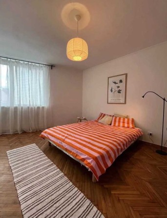 Продам 1 кімнатну квартиру в центрі міста - фото 1