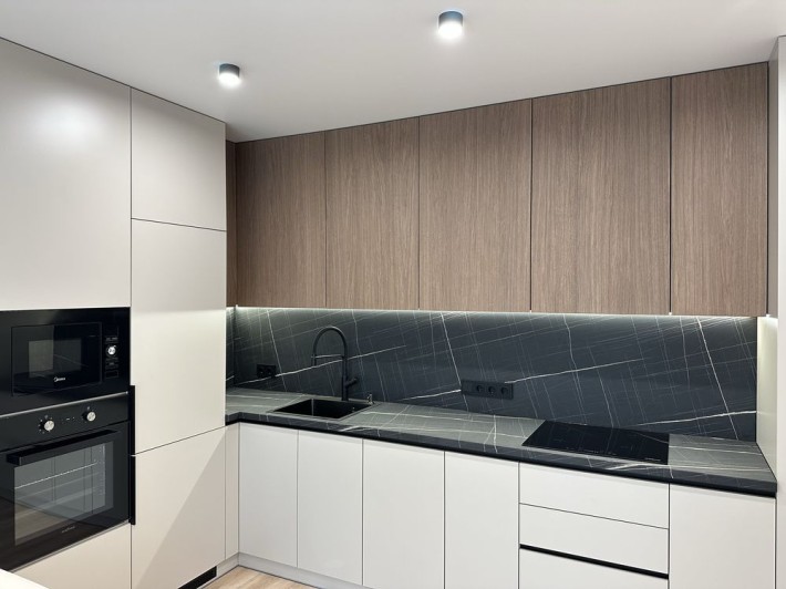 Продається 1к квартира біля Нафти і газу + балкон ремонт ЖК IQ House - фото 1