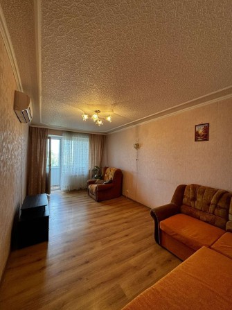 Продам 1 кімнатну квартиру/3 школа/з меблями та технікою - фото 1