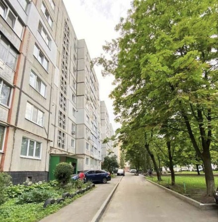 Продам 2-х кімнатну квартиру в Центрі Міста/ Парк Слави - фото 1