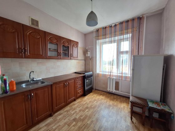 2-кімнатна 52м район зупинки "Авіаторів" м.Бориспіль Борисполь