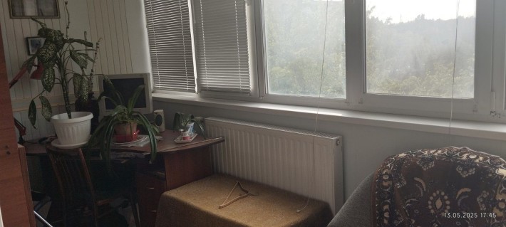 Продам 3-х кімнатну квартиру - фото 1