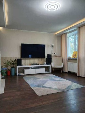 Ірпінь Стуса Соборна Центральний парк Буча Краща пропозиція! - фото 1