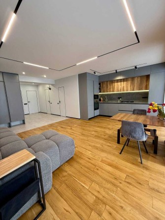 Продаж 3-кім квартири з ремонтом ЖК "Містечко Центральне" - фото 1