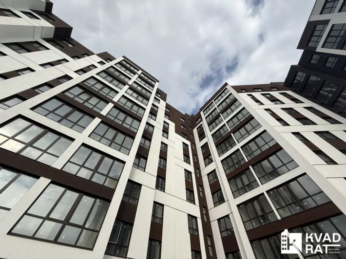 Продаж 1-к квартири біля Озера! - фото 1