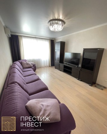 Продаж 3-к.квартири з меблями і технікою в центрі міста Нова 2 - фото 1