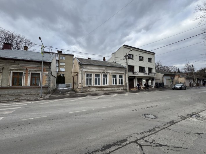 Продаються 2 Квартири Біля парку Т.Г Шевченка По вул Чорновола 124 - фото 1