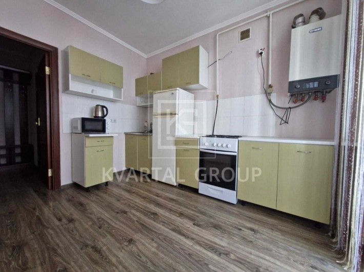 Квартира з балконом та гардеробною. Газове опалення - фото 1