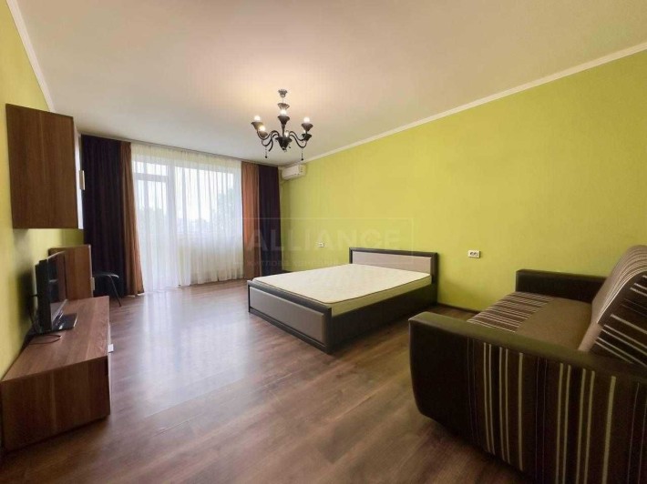 Продам 2к квартиру в Центрі Івано-Франківська в обжитій новобудові - фото 1