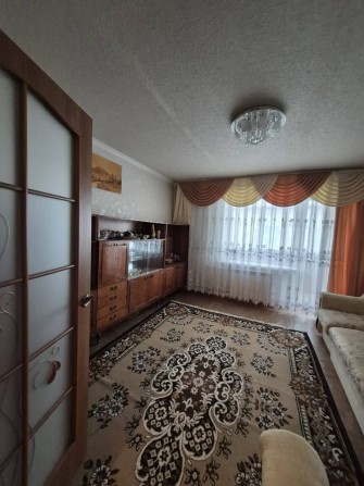 Продаж 3 кімнатної квартири в цегляному будинку на масиві Незалежност - фото 1