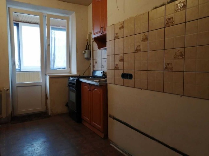 Продам 1 кімнатну квартиру в центрі міста! - фото 1
