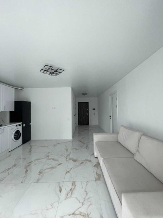 Продаж 1,5 кім. укомплектованої квартири в ЦЕНТРАЛЬНІЙ ЧАСТИНІ - фото 1