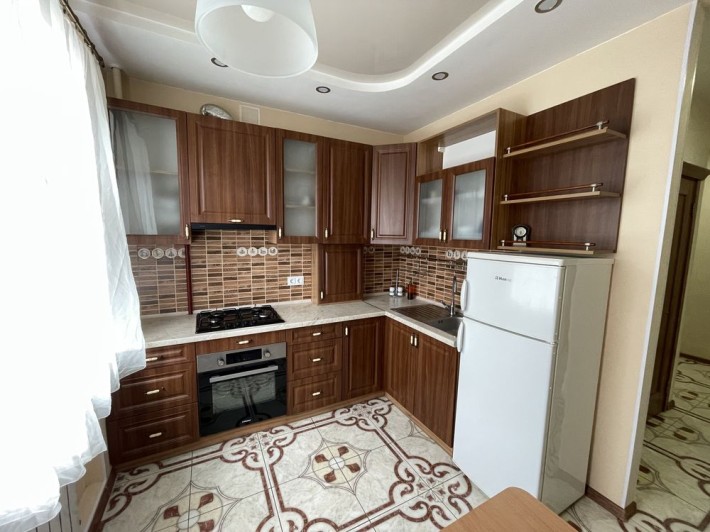 Продаж 2-х ком. квартира в Бучі, свіжий ремонт, ніхто не жив. - фото 1