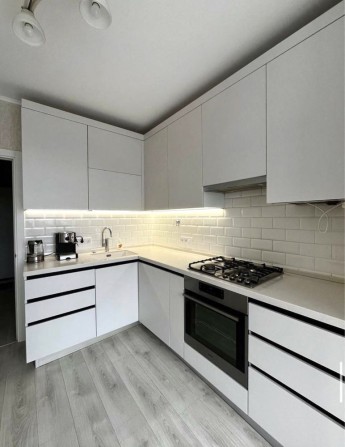 Класна квартира з авторським ремонтом біля Централ. парку. Сертифікат - фото 1