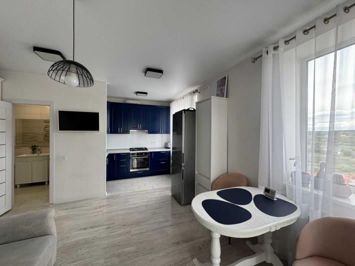 Продам квартиру з шикарним ремонтом ЖК Фортуна 2 - фото 1