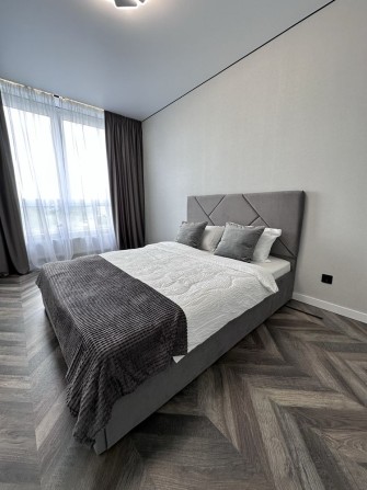 Продаж 1 кімнатна квартира стильна з євроремонтом. - фото 1