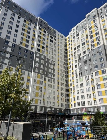 Продам ВИДОВА 2к квартиру з ЧИСТОВИМ РЕМОНТОМ в предмісті Києва! - фото 1