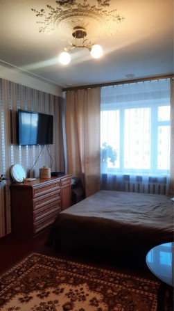 Продам 3-х кімнатну квартриру біля 9-ї школи - фото 1