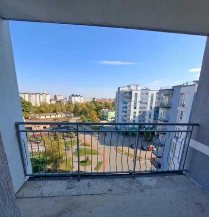 Продається шикарна 3-х кімнатна квартира в Парковому містечку - фото 1
