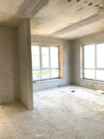 Продам трикімнатну квартиру за доступною ціною - фото 1