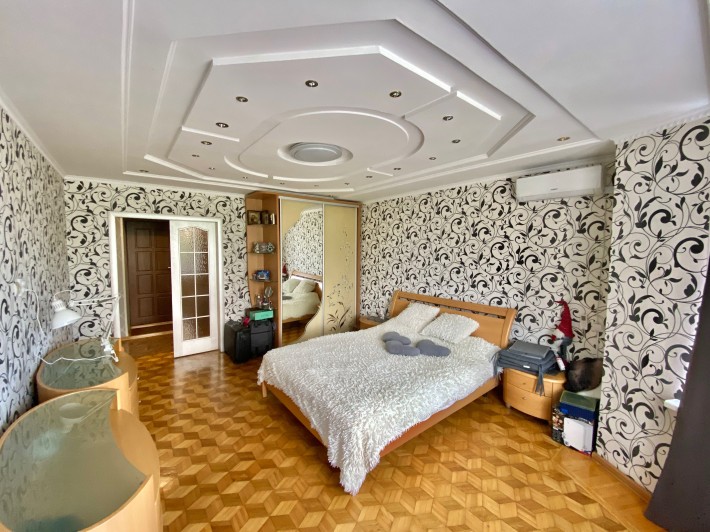 Продаж 2х в центрі біля податкової - фото 1