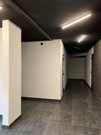 Однокімнатна квартира в затишному мікрорайоні неподалік від річки - фото 1