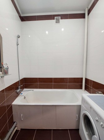 СТОП ! Центр ! Продаж 3 кімнатної квартири на площі Визволення.  80 м2 - фото 1