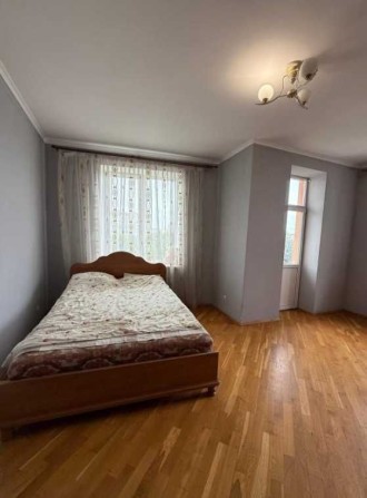 Терміновий продаж 2к. квартири по вул. Івасюка! - фото 1