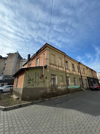Продаж  3 к квартири у самому центрі - фото 1