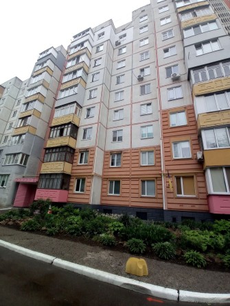Продаж трикімнатної квартири - фото 1