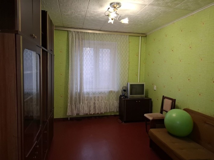 Продам 3х кімнатну з холом, (біля Босфору) на 5 Зарічному - фото 1