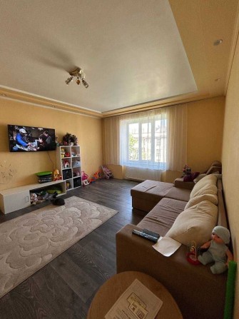 Продам квартиру в центрі міста в новобудові - фото 1
