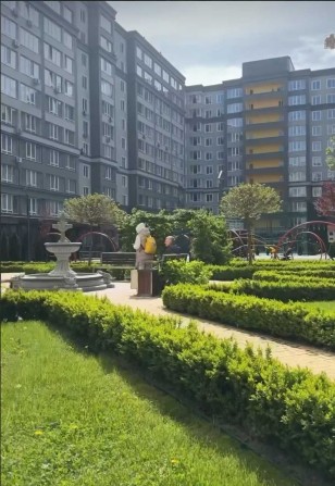 Простора двушка 74м2. Супер ЖК Топ локація - фото 1