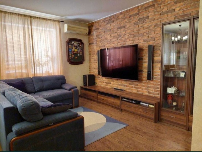 двокімнатна квартира з ремонтом, Ірпінь, мінімальні податки - фото 1