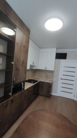 РЕАЛЬНО ДУЖЕ КЛАСНА квартира/ Мінімальне оформлення - фото 1