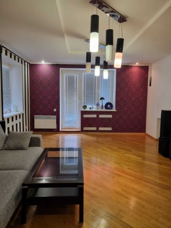 Продам 3-кімнатну квартиру - фото 1