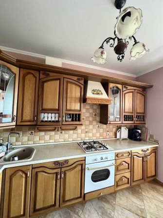 Продаж дворівневої 4 кімнатної квартири в Луцьку - фото 1