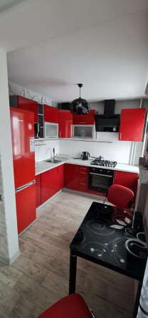 Продам стильну 1-кімнатну студію в самому серці Полтави —Соборності 79 - фото 1